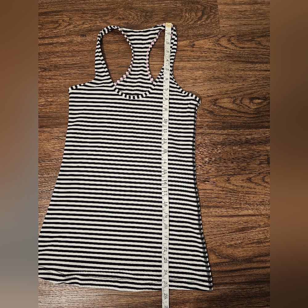 Lululemon Racerback Tank Top Black & White Striped - Picture 4 of 6